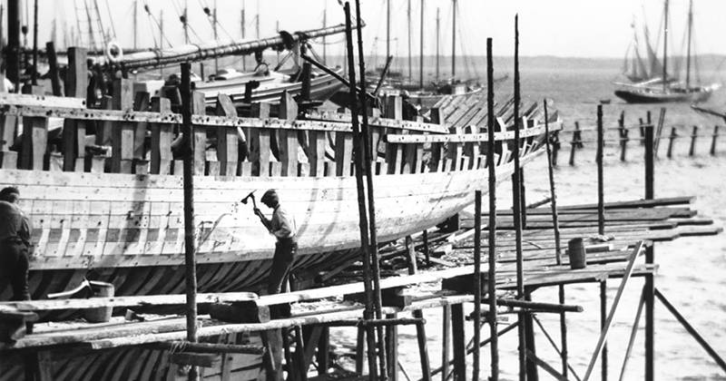 35000 cost to build bluenose in 1920-21